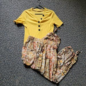 Bright Yellow Asymmetric Button Stretch Tee Size Medium Unbranded